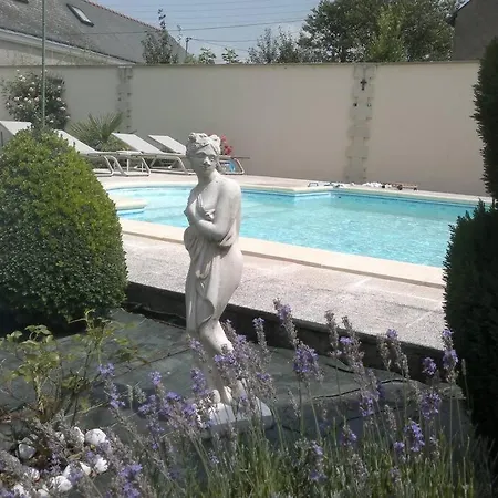 Theophane *** Varennes-sur-Loire